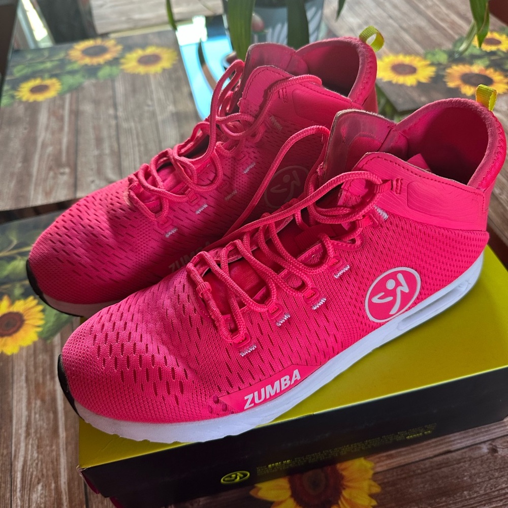 Zumba Fitness Pink Sneakers